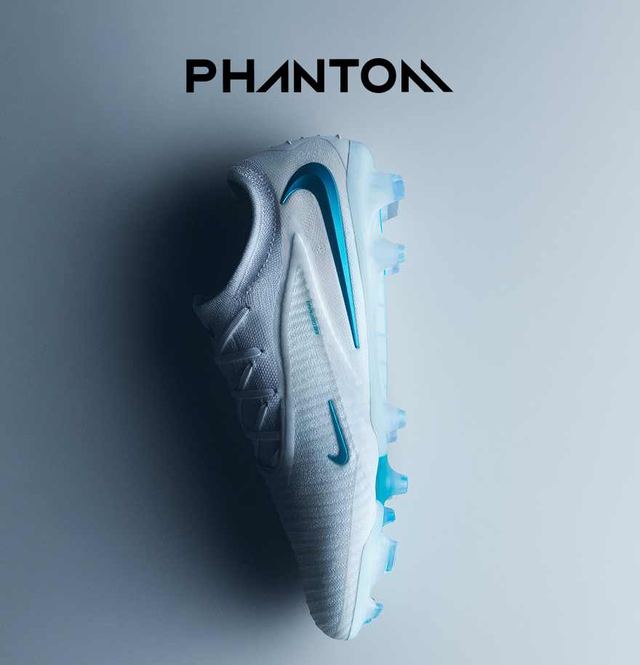 Chaussure de football Nike Phantom