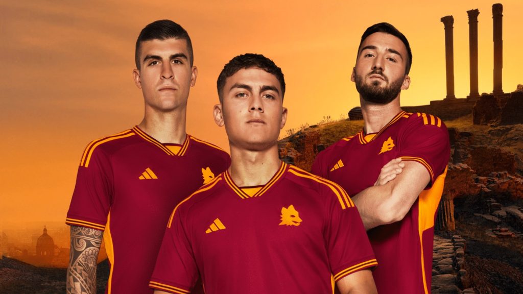 L’AS Roma dévoile son nouveau maillot domicile 2023/24 estampillé adidas