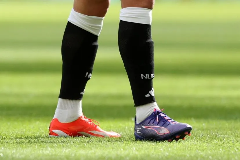 Kieran Trippier chaussures adidas et puma -photo: S Heppell Reuters